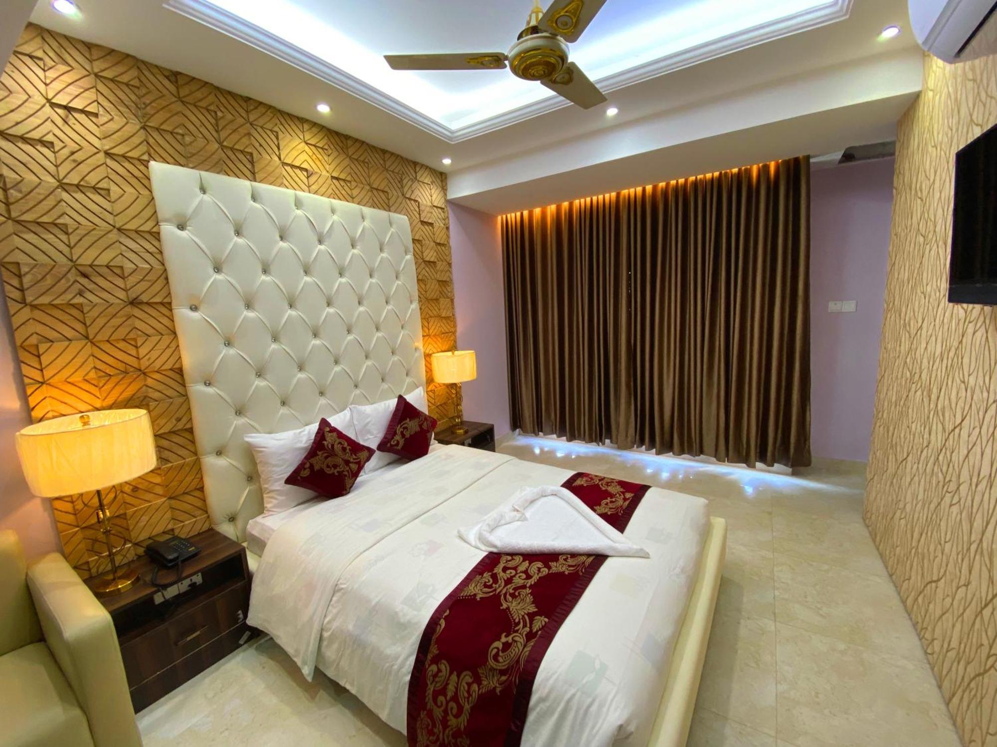 Hotel Valentino Noakhali Екстериор снимка